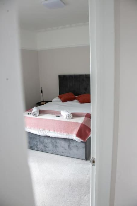 Coastal Haven In Leigh-On-Sea Apartment เซาเทนด์ ออน ซี ภายนอก รูปภาพ