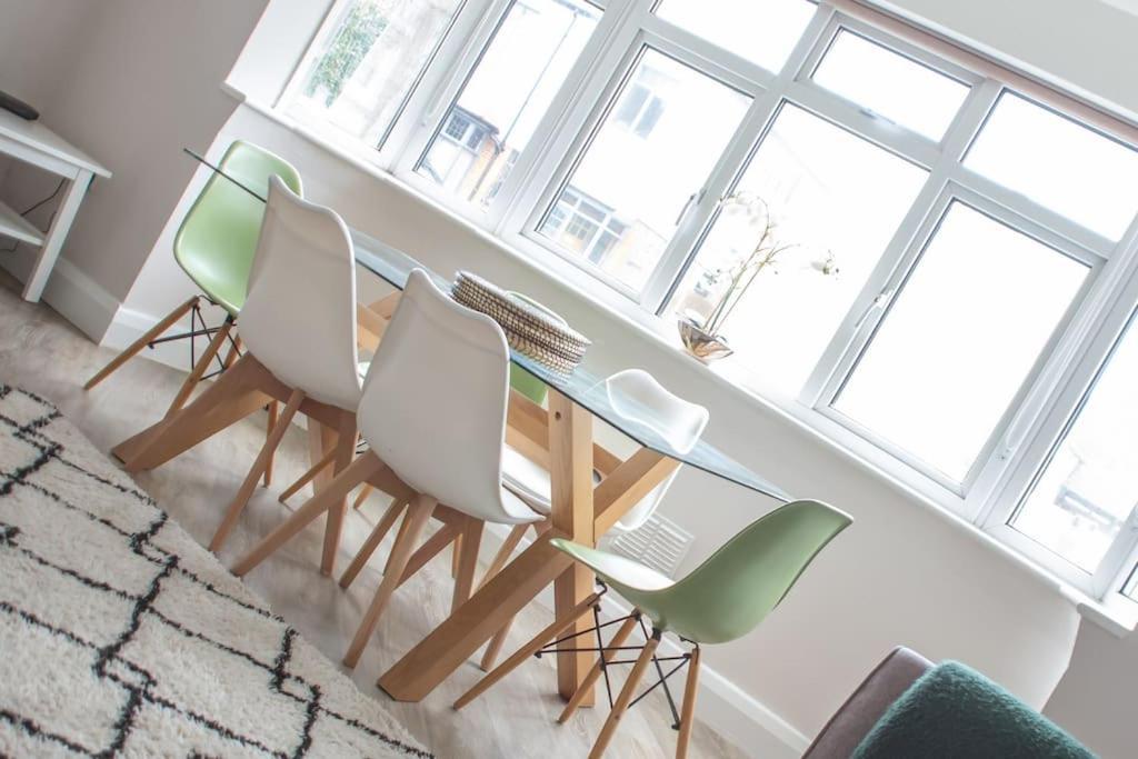 Coastal Haven In Leigh-On-Sea Apartment เซาเทนด์ ออน ซี ภายนอก รูปภาพ